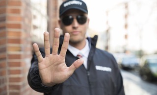CONTENCIÓN DEFENSIVA PARA LA SEGURIDAD PRIVADA